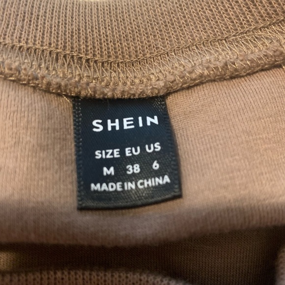 Shein Crewneck - Picture 2 of 3